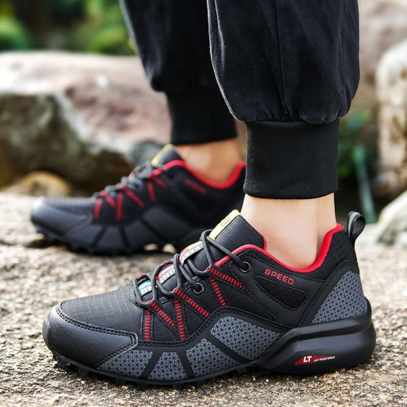 Alti Grip Walking Shoes