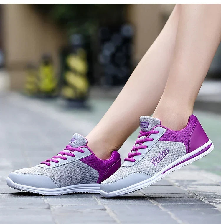Beatrice Glide Sneakers