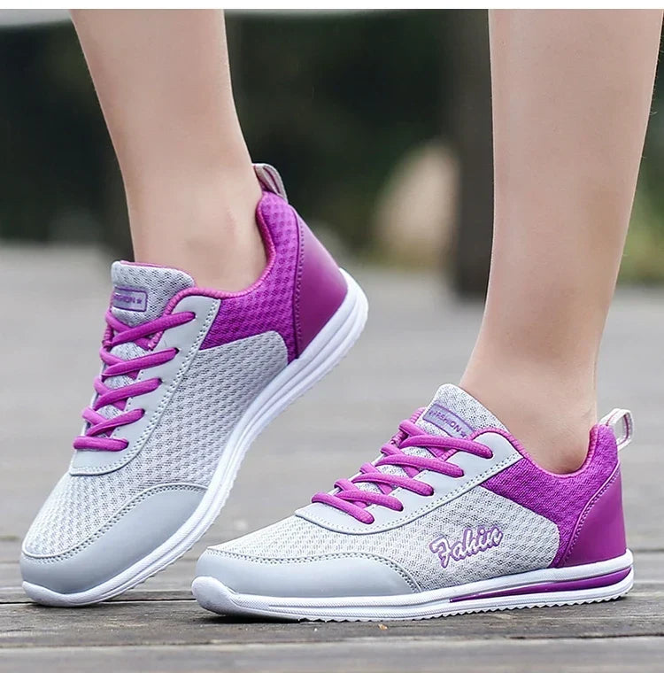 Beatrice Glide Sneakers