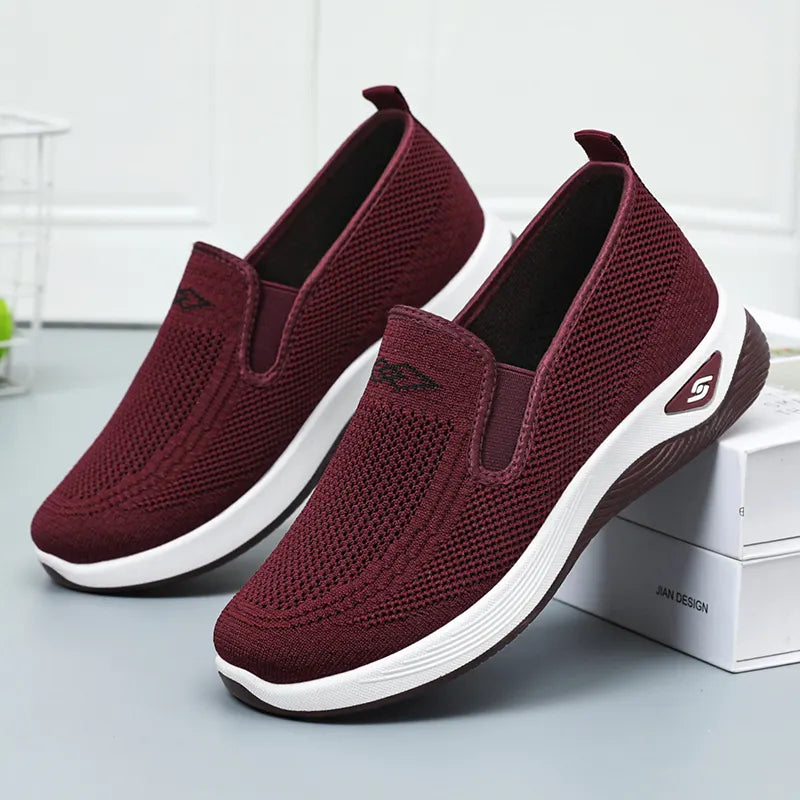 Breathable Tennis Shoes