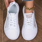 Breeze Lace-Up Wide Toe Box Shoes