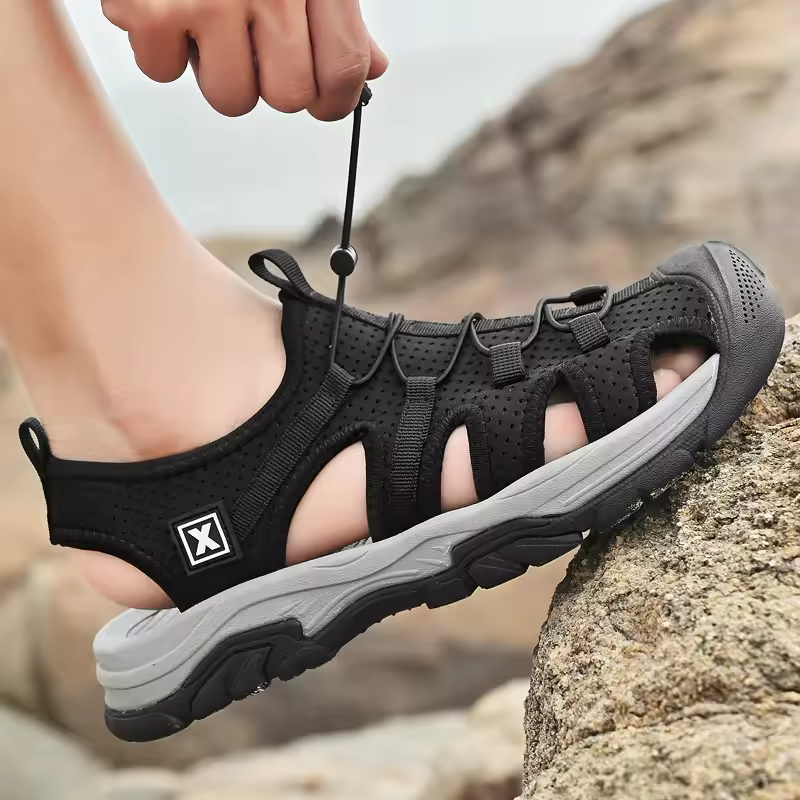 Casual Cutout Closed Sandals