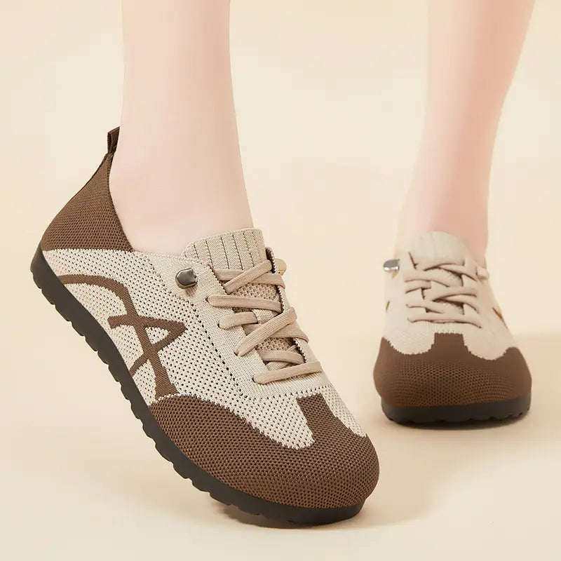 Clara Flex Wide Toe Box Shoes