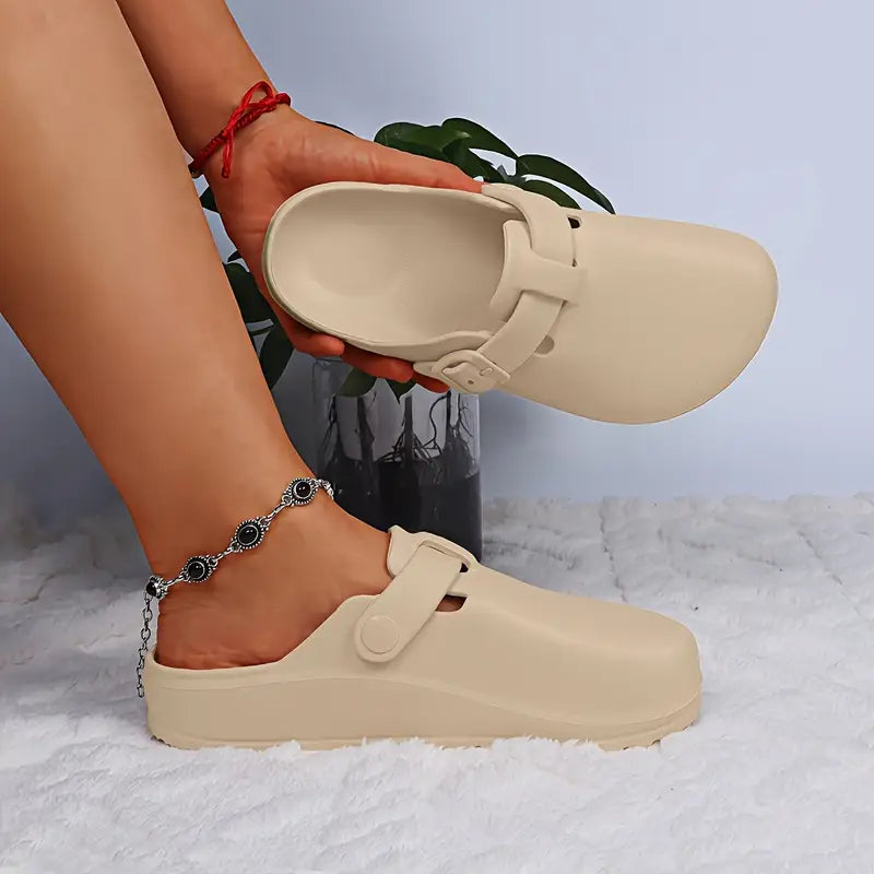 Classic Outdoor Clogs