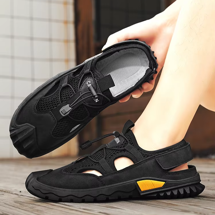 Closed-Toe Leather Sandal