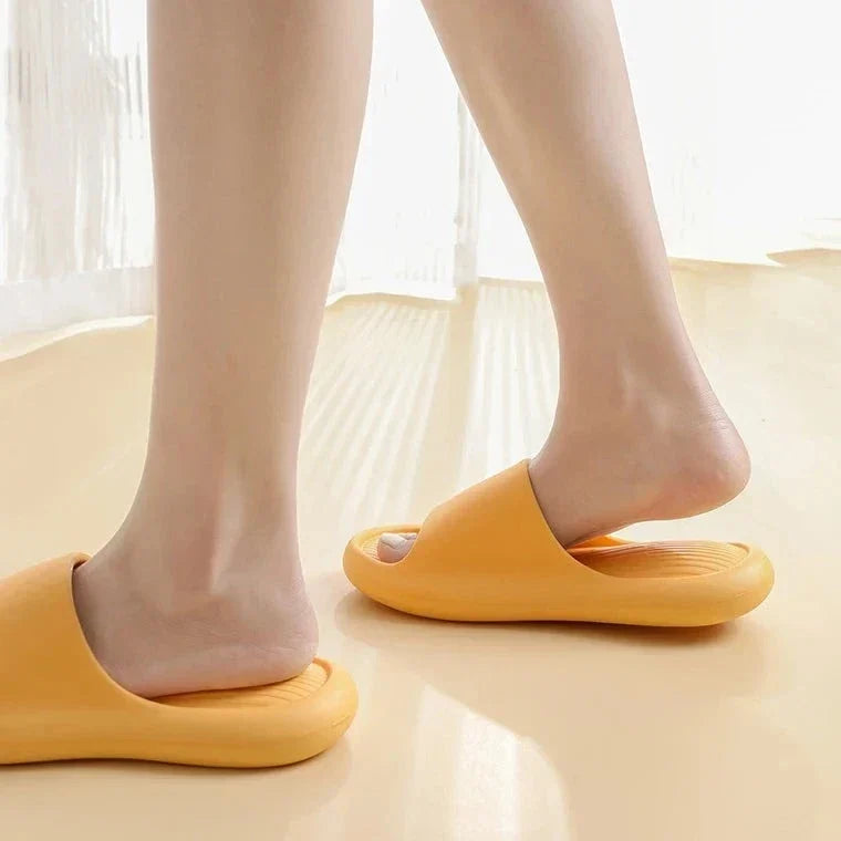 Cloud Cushion Slippers
