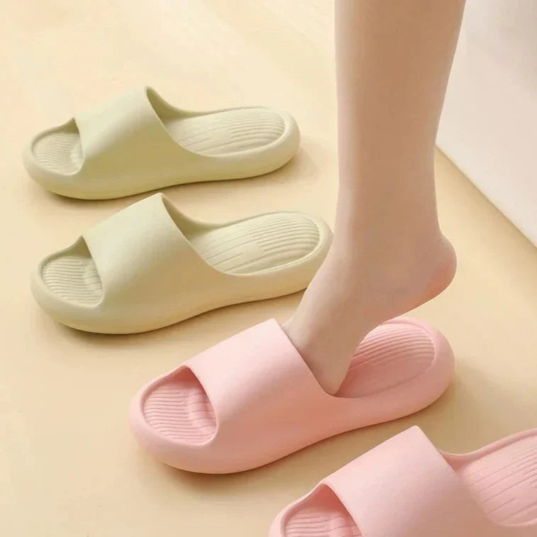Cloud Cushion Slippers