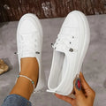 Daphne Lace Sneakers
