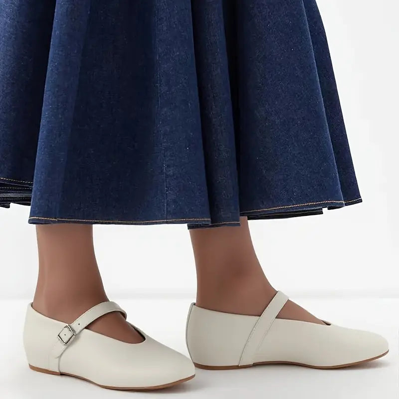 Dorothy Buckle Ballet Flats