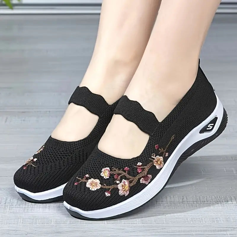 Everyday Floral Knit Shoes