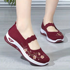 Everyday Floral Knit Shoes