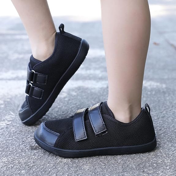 Kids' Flex Sneakers
