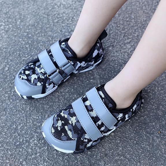 Kids' Flex Sneakers
