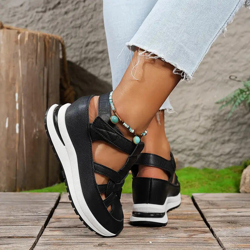 Lift Stride Support Sandals