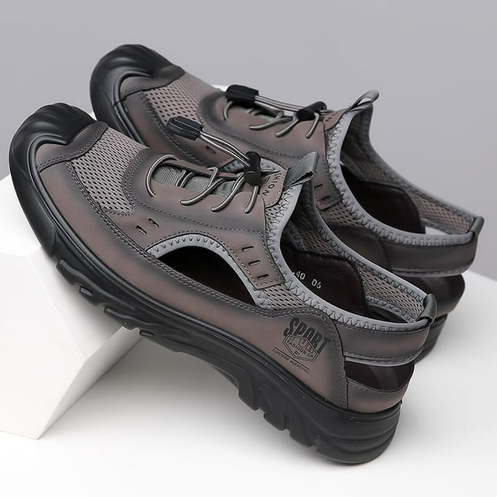 Low-Top Mesh Shoes
