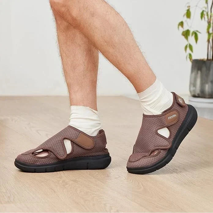 Men's Extra-Wide Sandals