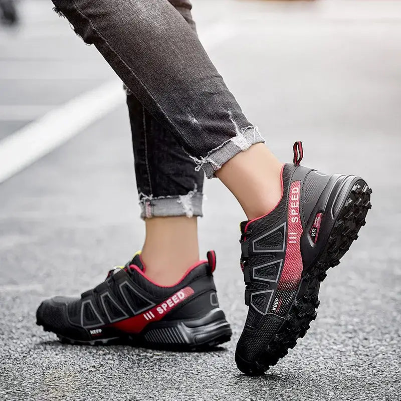 Metro Trek Shoes