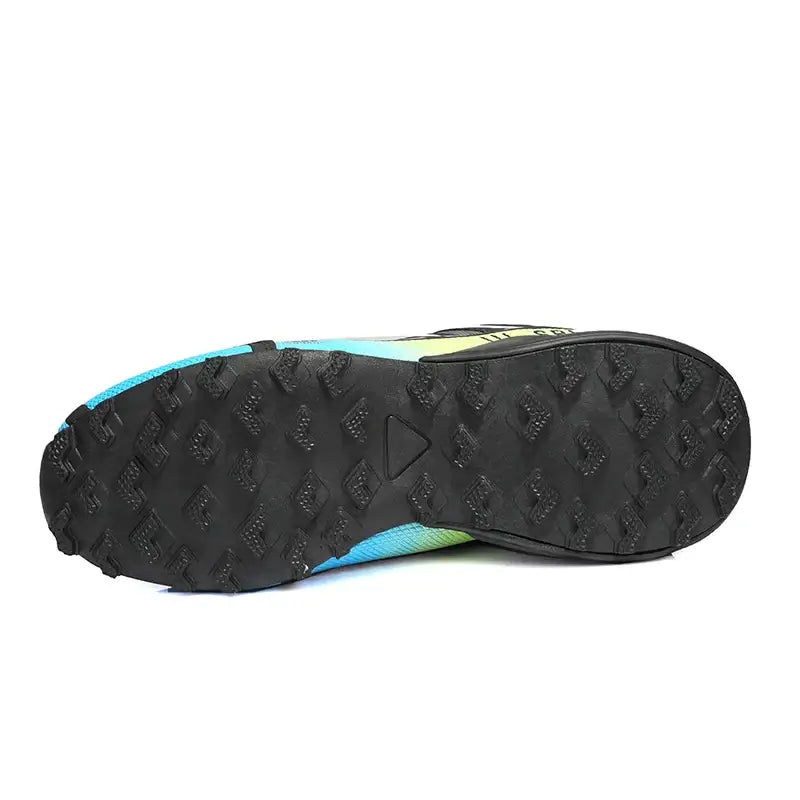 Metro Trek Shoes