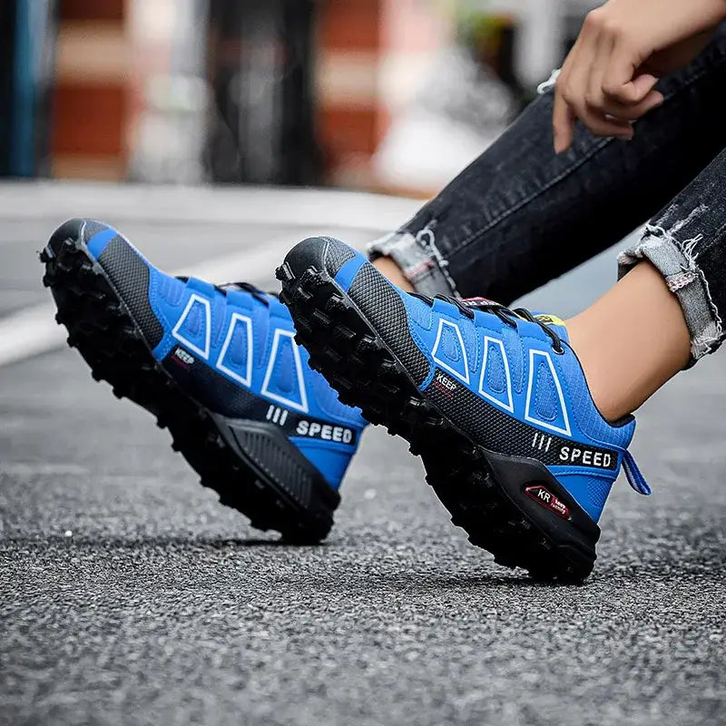 Metro Trek Shoes