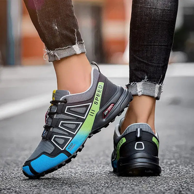 Metro Trek Shoes