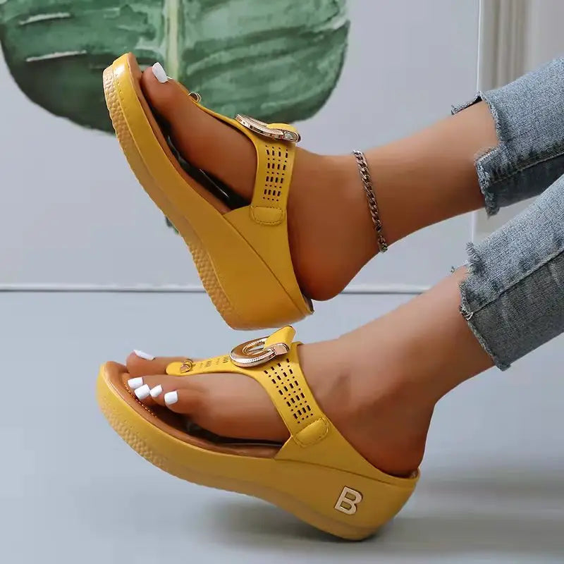 Ring Wedge Sandals