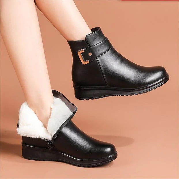 Supportive Leather Buckle Boots