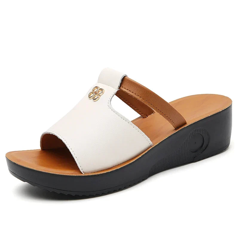 Thea Comfort Slides