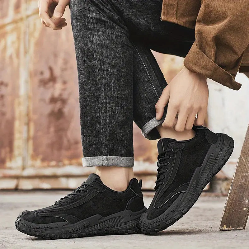 Urban Trek Sneakers