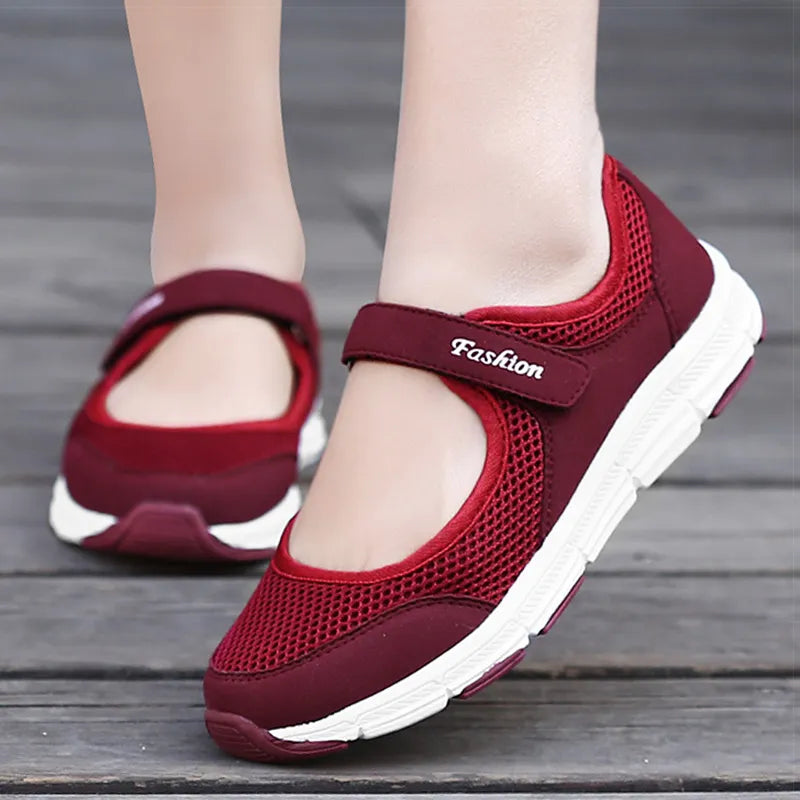 Women's Mesh Slip-On Shoes