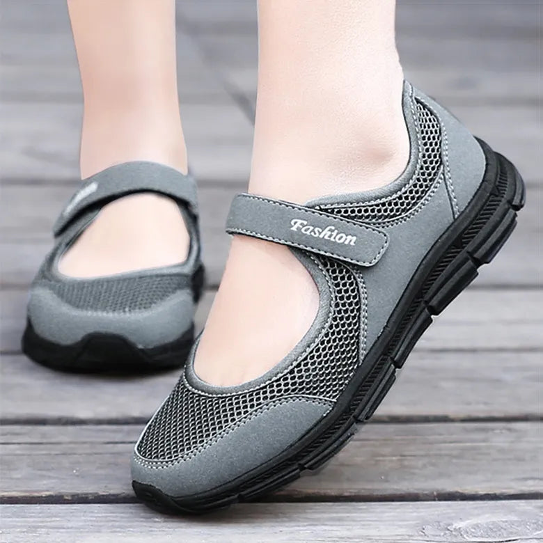 Women's Mesh Slip-On Shoes